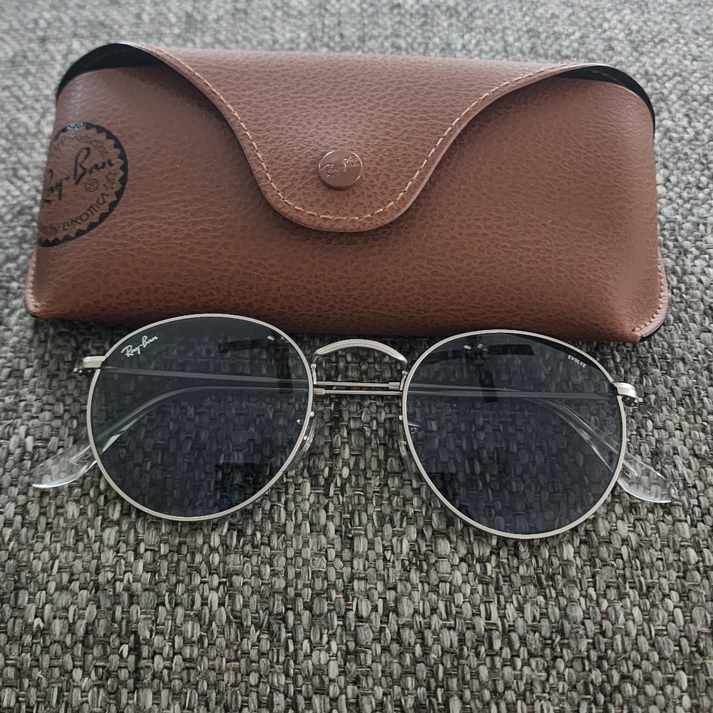 Ray-Ban Round Metal Legend